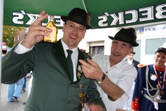 P1000807