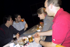 111-1190_IMG